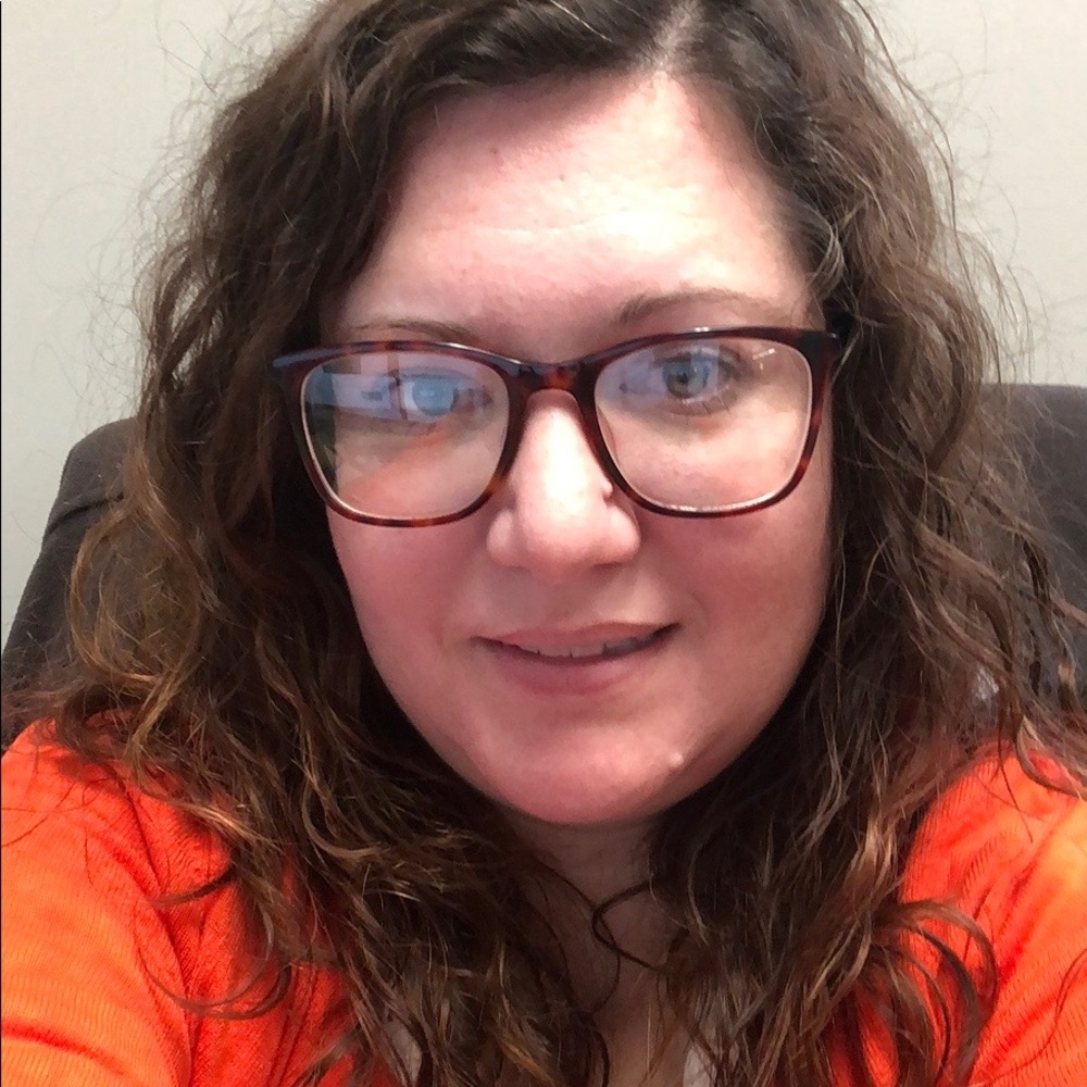 Meet your Posher, Catherine